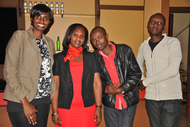 Uhereye i bumoso ni Gaby, Chantal (umuyobozi wa Ebenezer), Patient na Uwimana Aime