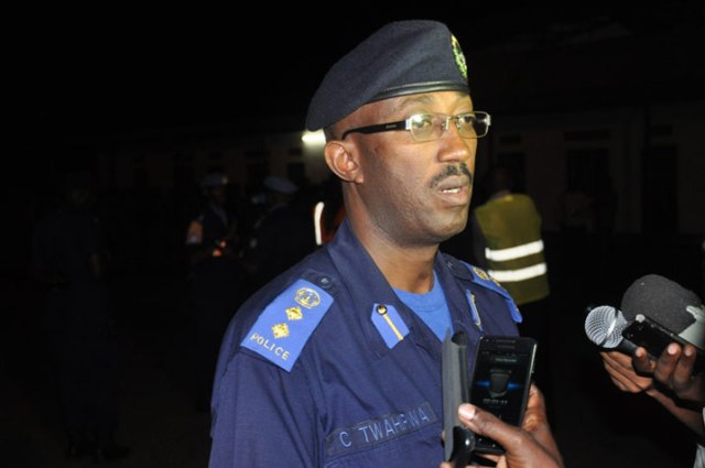 CSP Twahirwa avuga ko Rwigara yari ari wenyine mu modoka