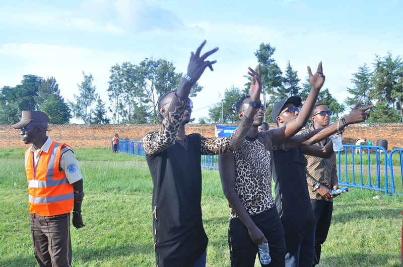 Barafana umuhanzi wo muri Label yabo