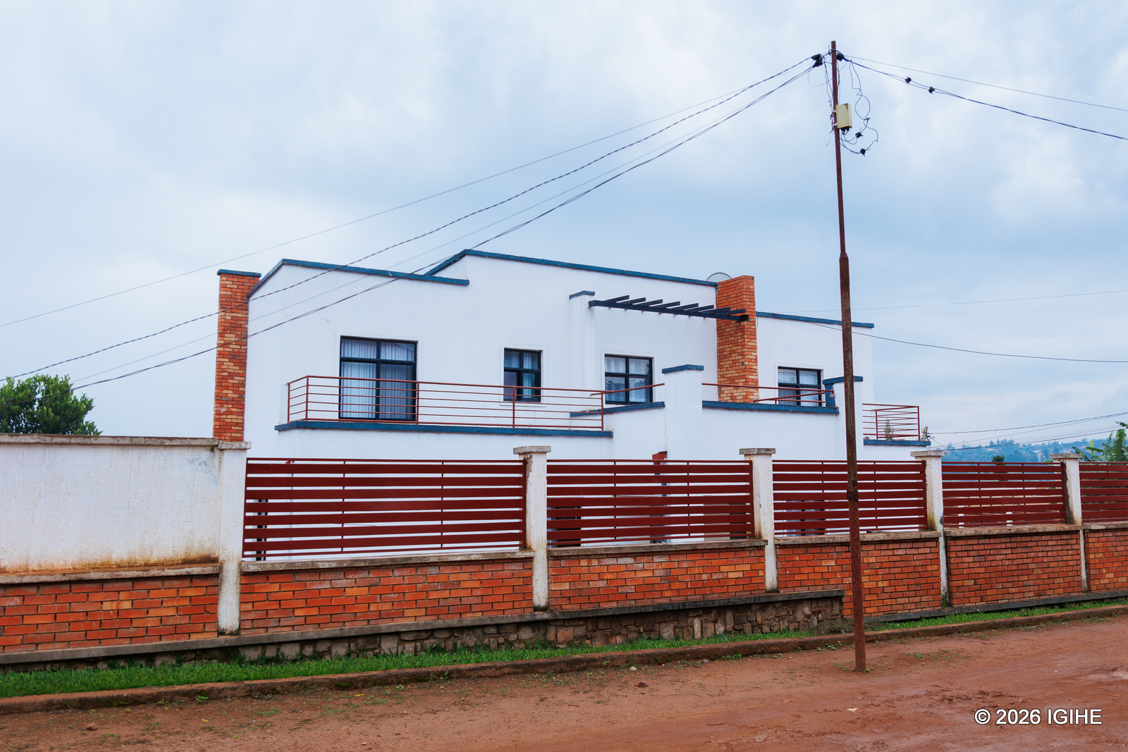 Benshi mu batura i Gasogi bahitamo kubaka inzu zigeretse kugira ngo bajyanishe n'igishushanyo mbonera cy'umujyi