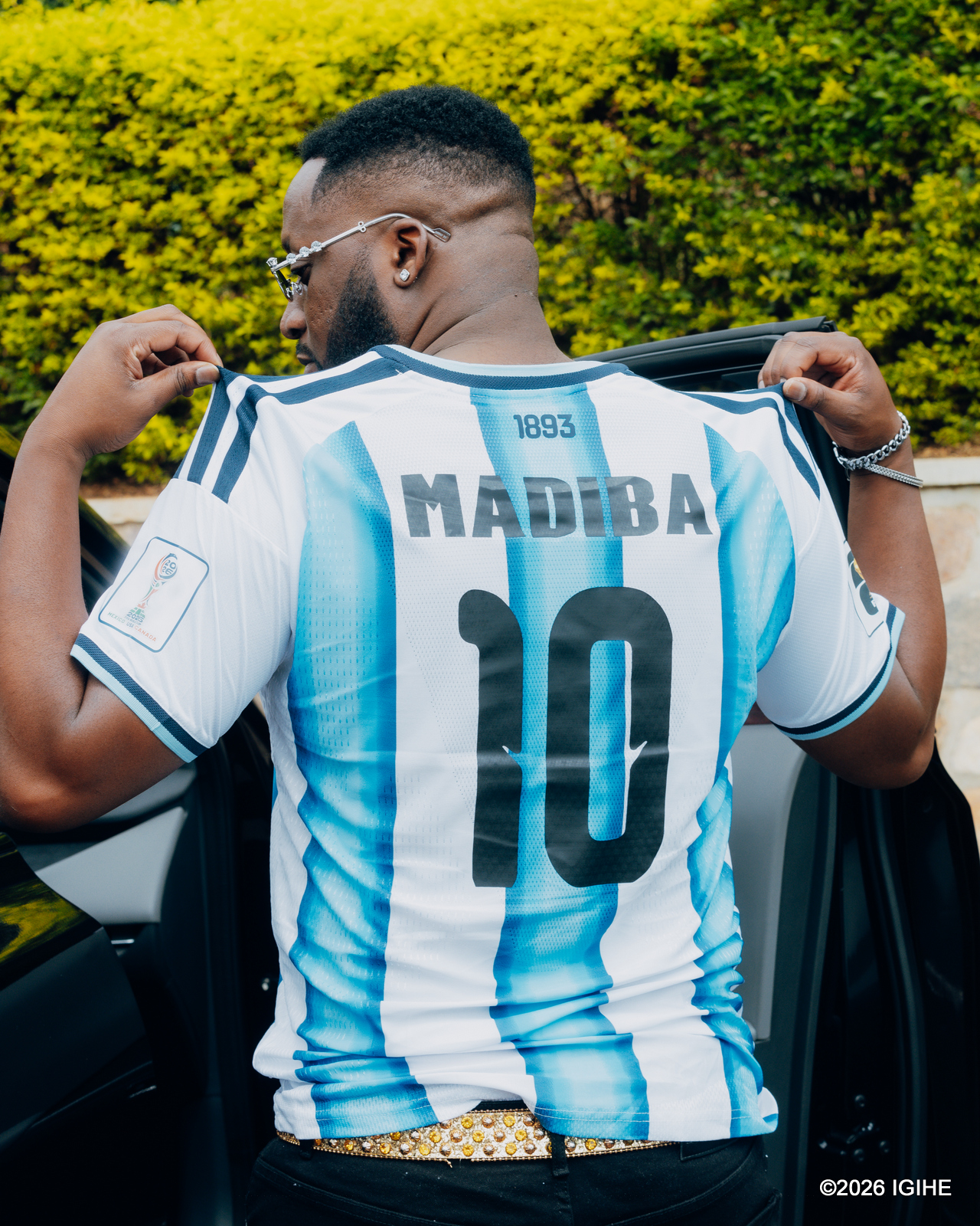 Safi Madiba wikundira Argentine muri ruhago yari yaserukanye umwenda wa nimero 10 ya Lionel Messi