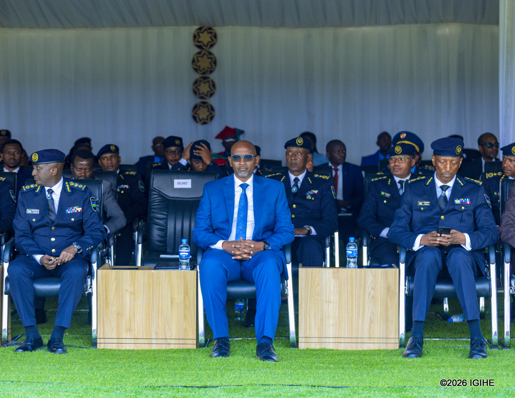 Hagaragajwe ko mu gihe Isi igenda itera imbere, inzego z'umutekano na zo zigomba kujyana n'igihe