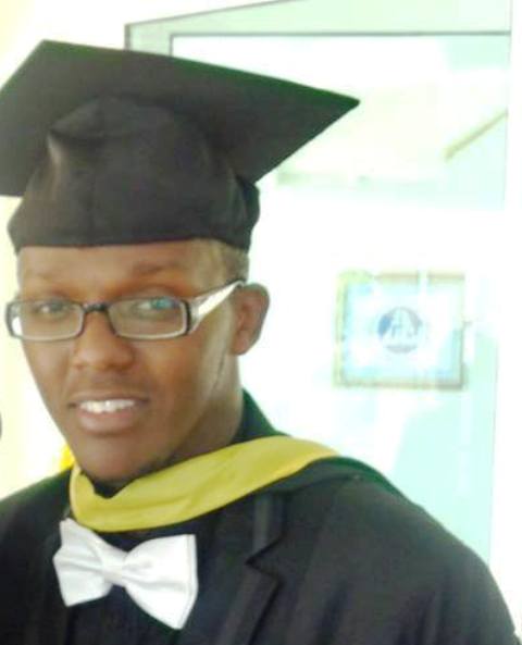 Muri AUCA, Nyamitali yize ibijyanye n’icungamutongo.