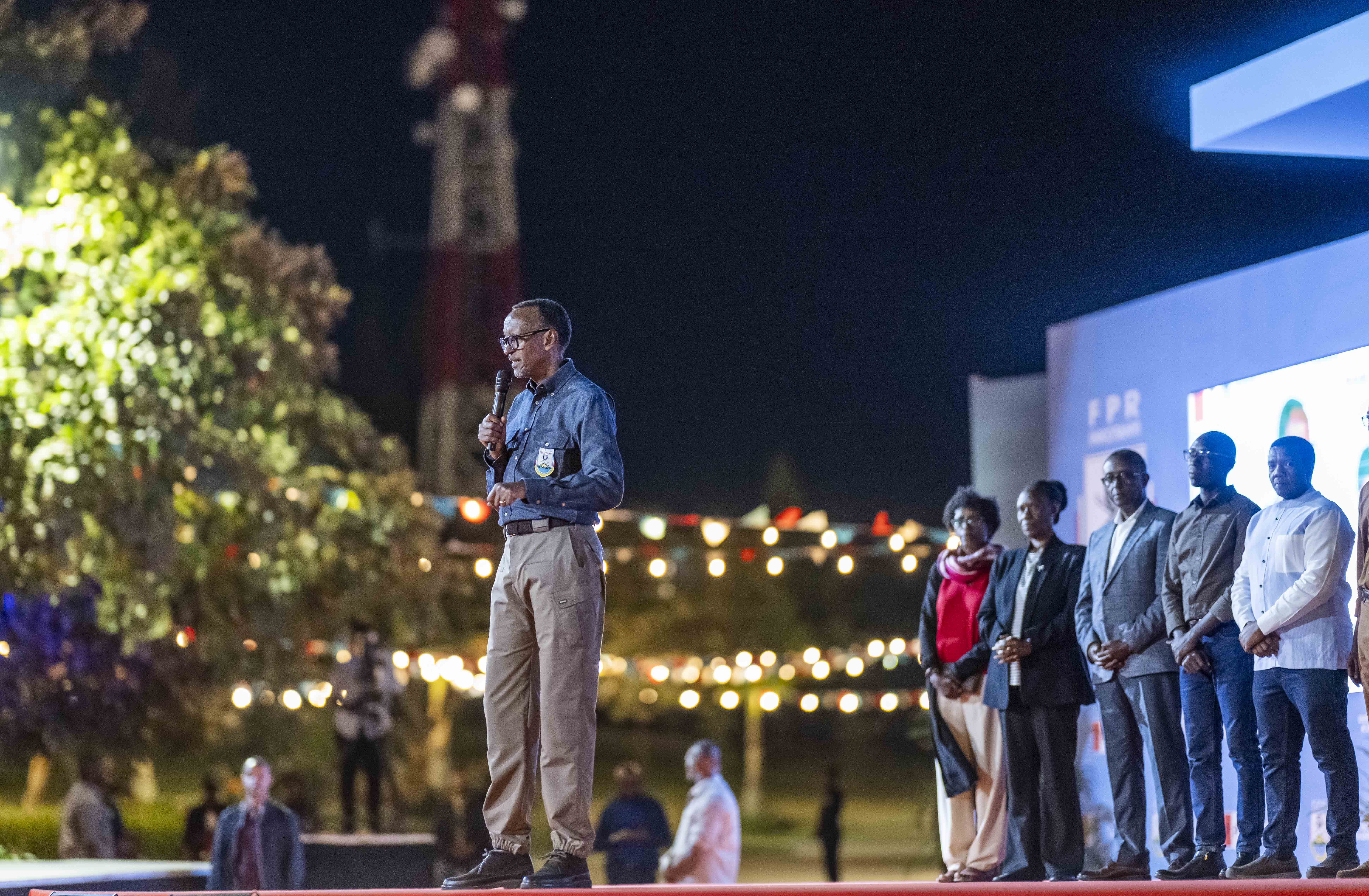 Perezida Kagame yahamije ko iby’ibanze byavuye mu matora ari ubudasa buyobera amahanga