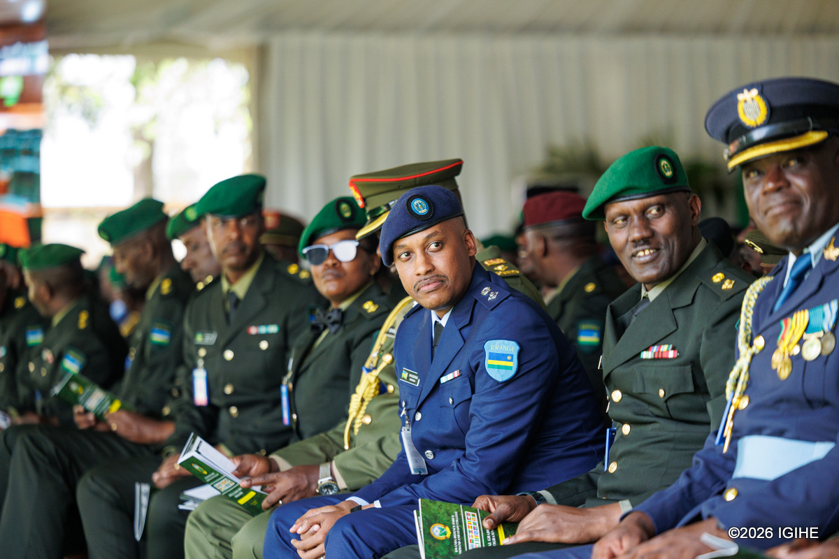 Abofisiye 108 basoje amasomo bakomoka mu bihugu 20 bya Afurika