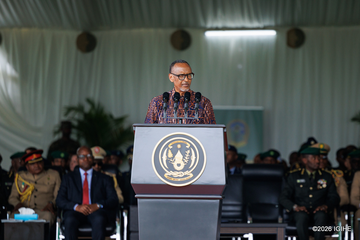 Perezida Kagame yasabye abasoje amahugurwa kurangwa no kugira intego