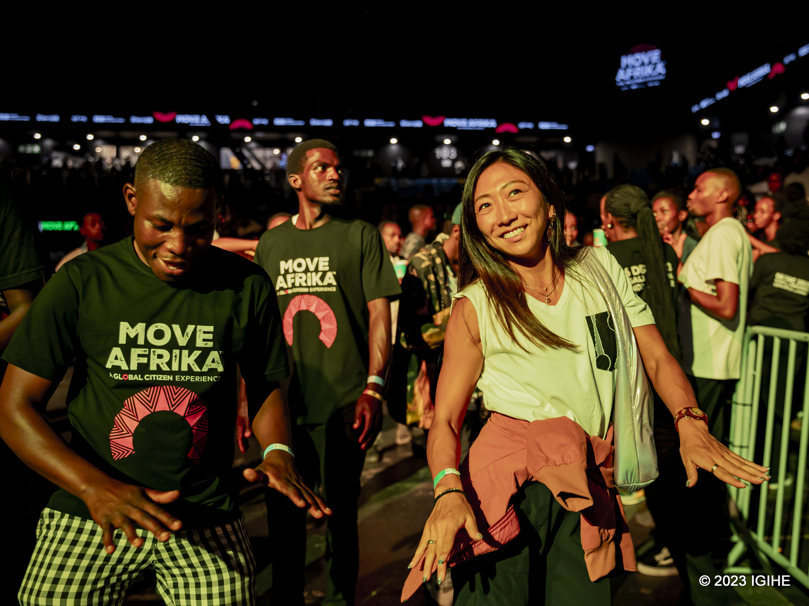 Abari muri BK Arena, umuziki barimo kuwukata
