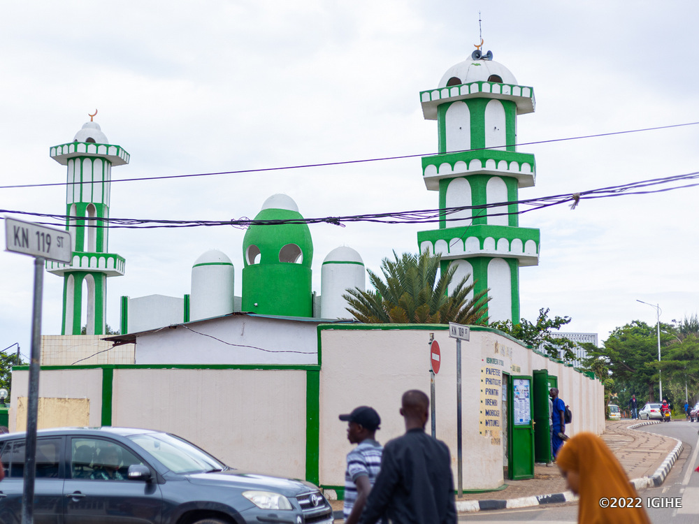 Abayisilamu basabye ko gutora Adhan mu gitondo byasubizwaho
