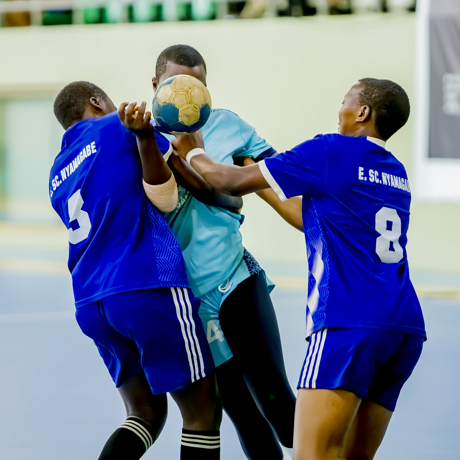 Umukino wa nyuma wahuje Kiziguro SS na ESC Nyamagabe mu bakobwa, warimo ishyaka ryinshi