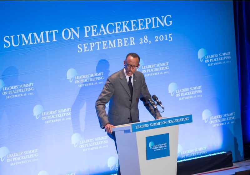 Perezida Kagame yavuze ko u Rwanda ruzakomeza gutanga umusanzu mu bikorwa byo kubungabunga amahoro hirya no hino ku Isi