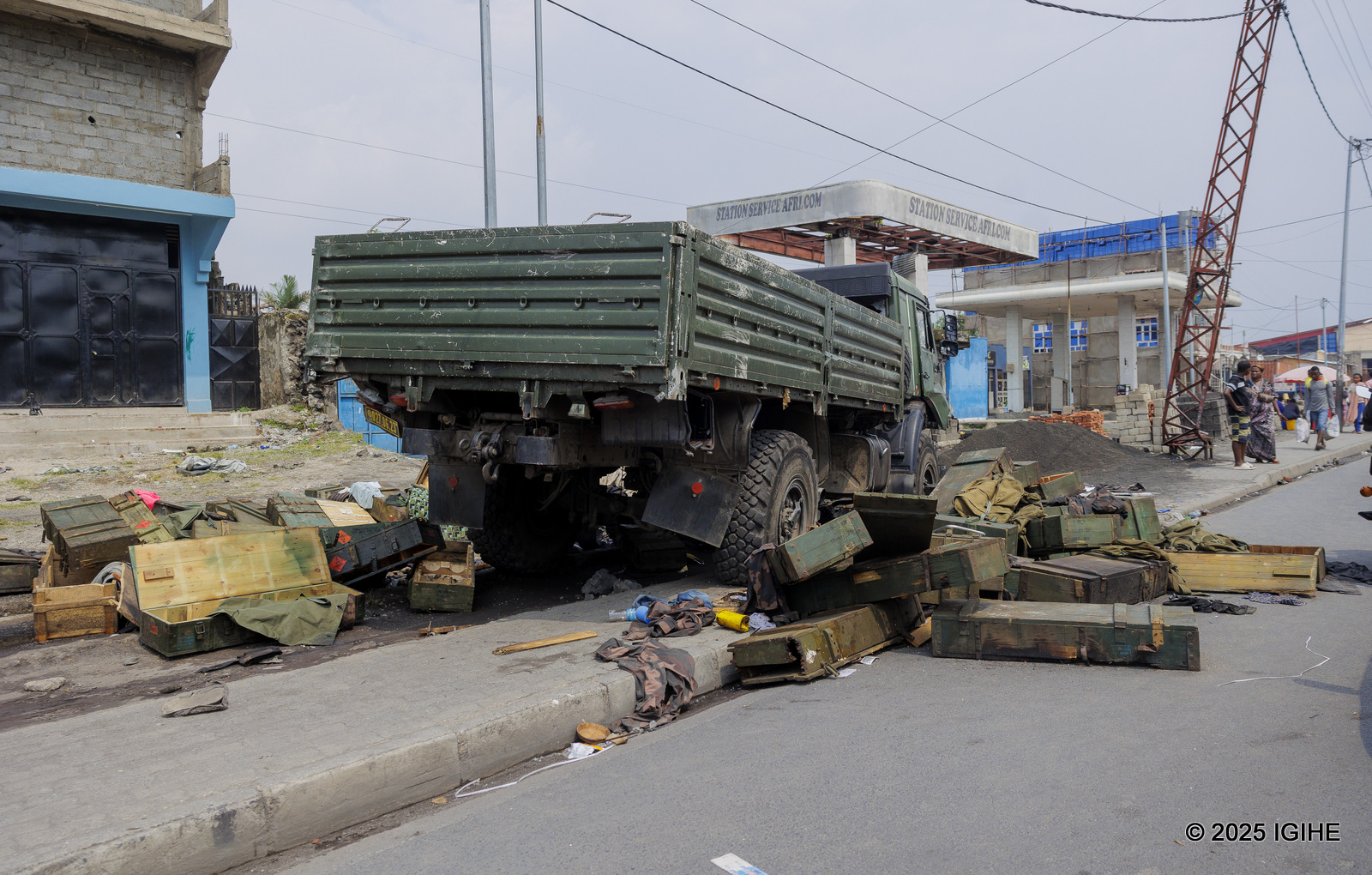 Hafi ya Camp Katindo, hari imodoka z'Ingabo za FARDC zarashwe na M23 zitwaye ibikoresho