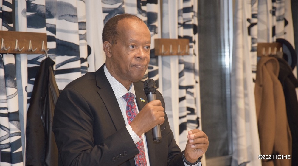 Amb Sebashongore yijeje ubufasha bwa Ambasade mu gukomeza guhuza ibikorwa by'abanyarwanda baba mu Bubiligi no ku ivuko