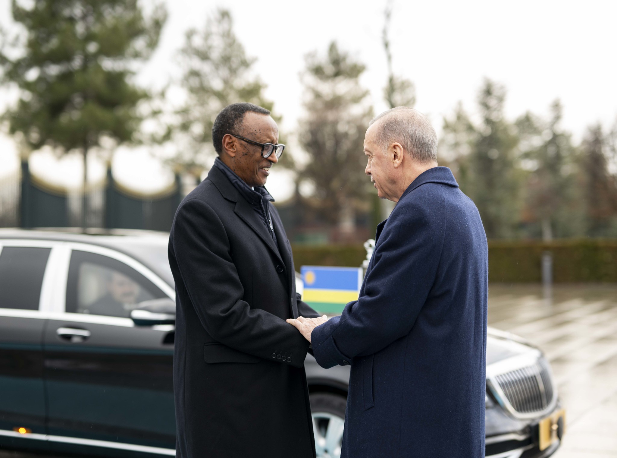 Perezida Kagame yagiriye uruzinduko muri Turikiya mu Murwa Mukuru, Ankara, aho yabonanye na mugenzi we Recep Tayyip Erdoğan. Hari ku wa 24 Mutarama 2025