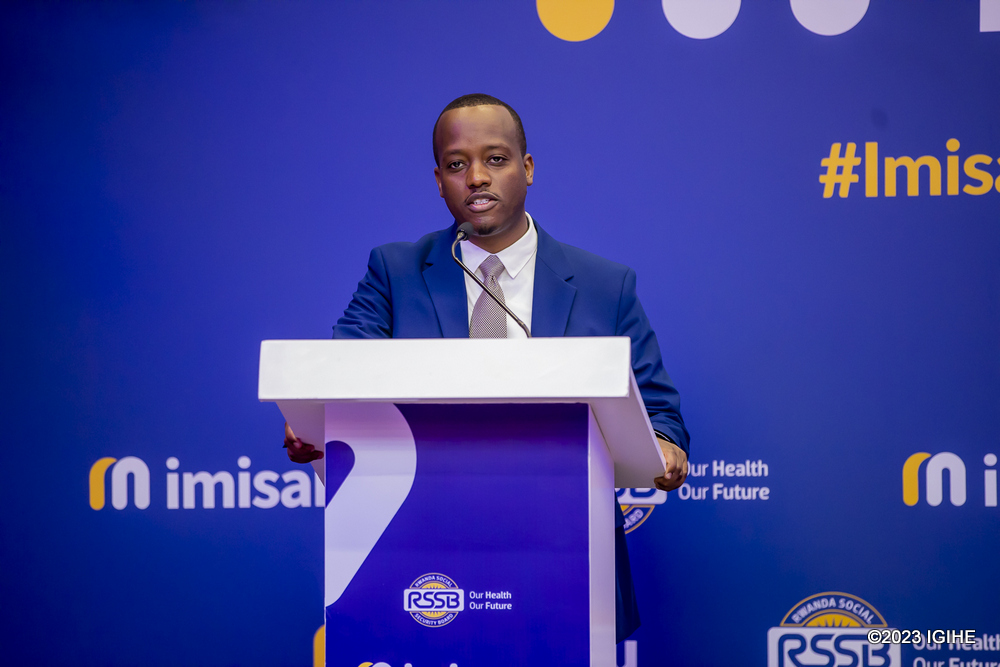 Umuyobozi Mukuru w’Urwego rw’Ubwiteganyirize, RSSB, Regis Rugemanshuro, yavuze ko uru rubuga  ruzafasha Umunyarwanda wese ushaka kumenya uko imisanzu ye itangwa