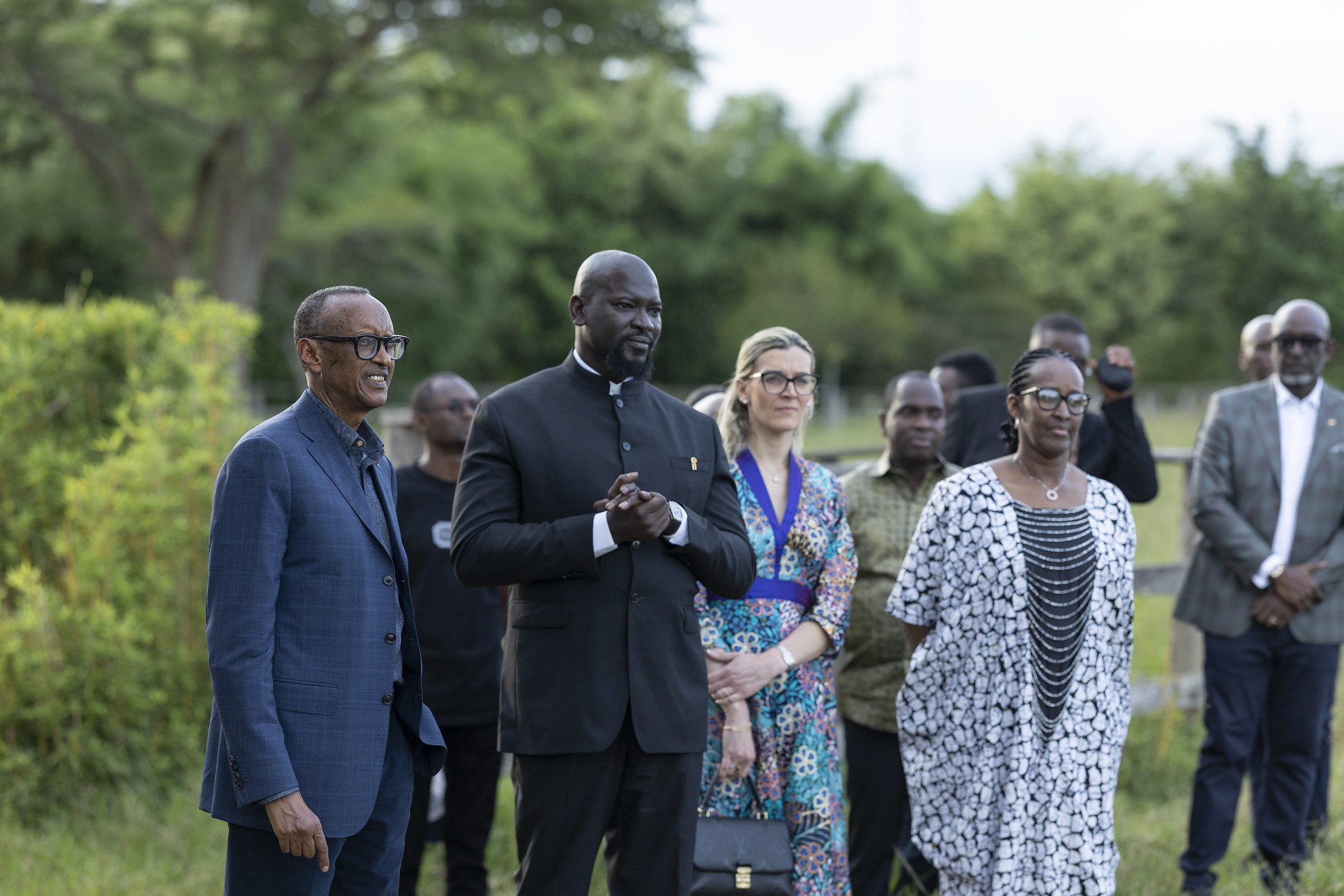Perezida Kagame ku wa 2 Gicurasi, yakiriye mu rwuri rwe mugenzi we wa Guinea, Mamadi Doumbouya, ari kumwe na madamu we
