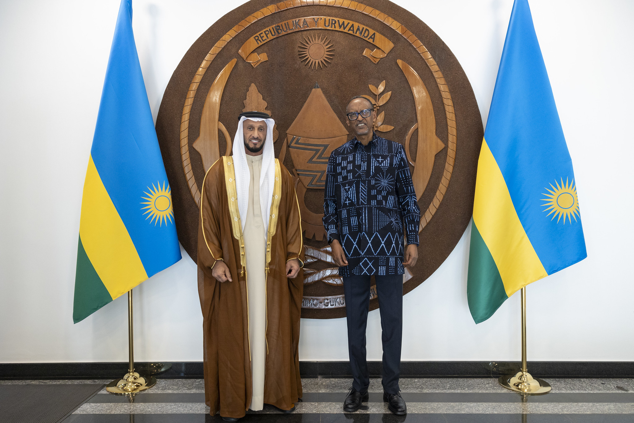 Perezida Kagame yahuye n’Umuyobozi wa National Media Office (NMO) akaba n’Umuyobozi w’Inama y’itangazamakuru muri UAE, Sheikh Abdulla bin Mohammed bin Butti Al Hamed. Hari ku wa 9 Nzeri