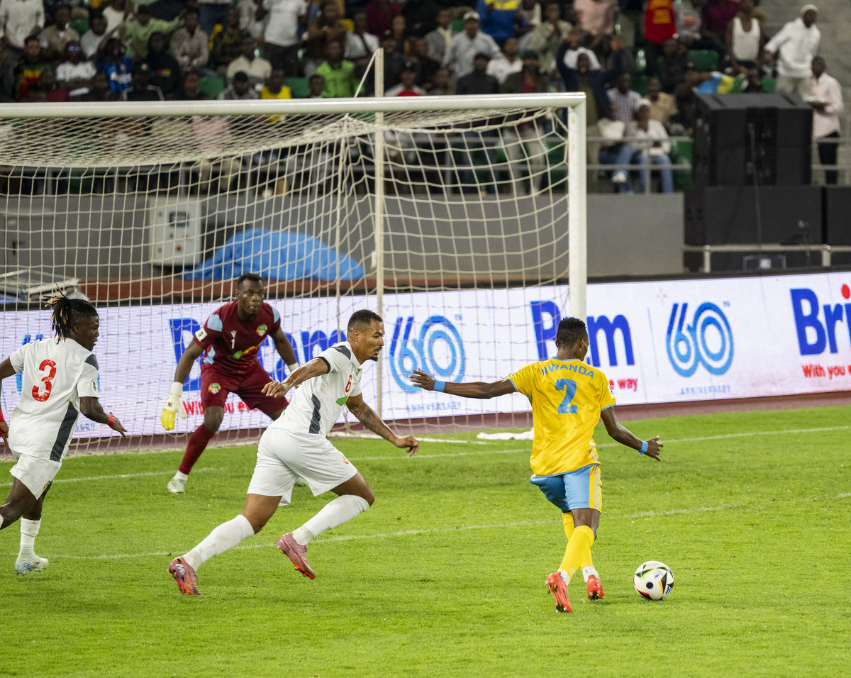 Icyizere cy'Amavubi cyo kujyana mu Gikombe cy'Isi cyarangiriye muri Stade Amahoro nyuma yo gutsindwa na Bénin