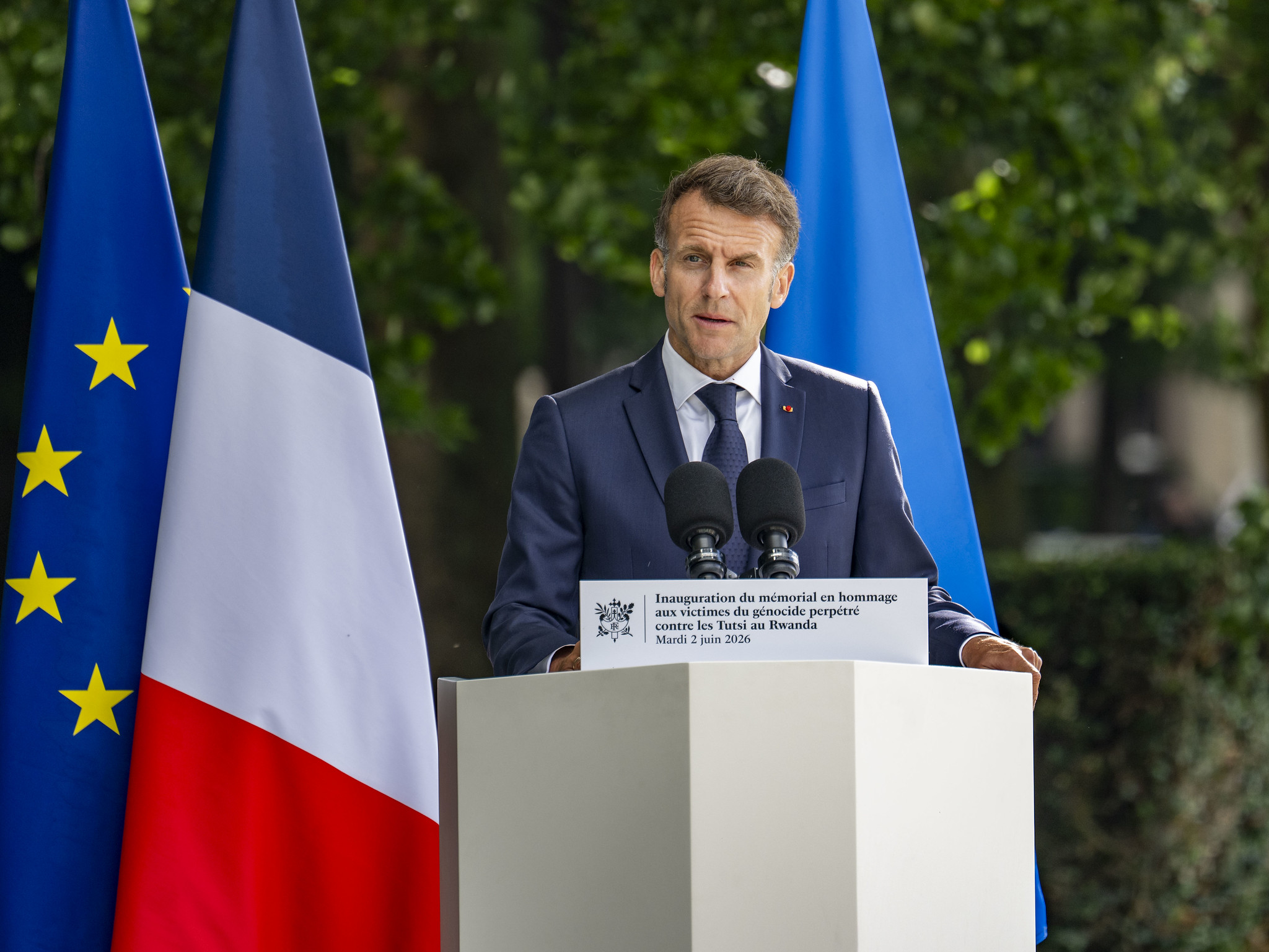 Perezida Macron yakuriye inzira ku murima abajenosideri bibwira ko babonye ubuhungiro mu Bufaransa