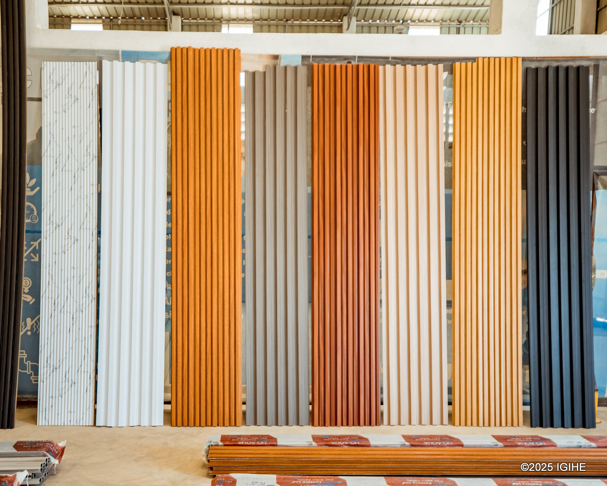 Izi 'wall panel' zifashioshwa mu gucyesha imbere mu nzu