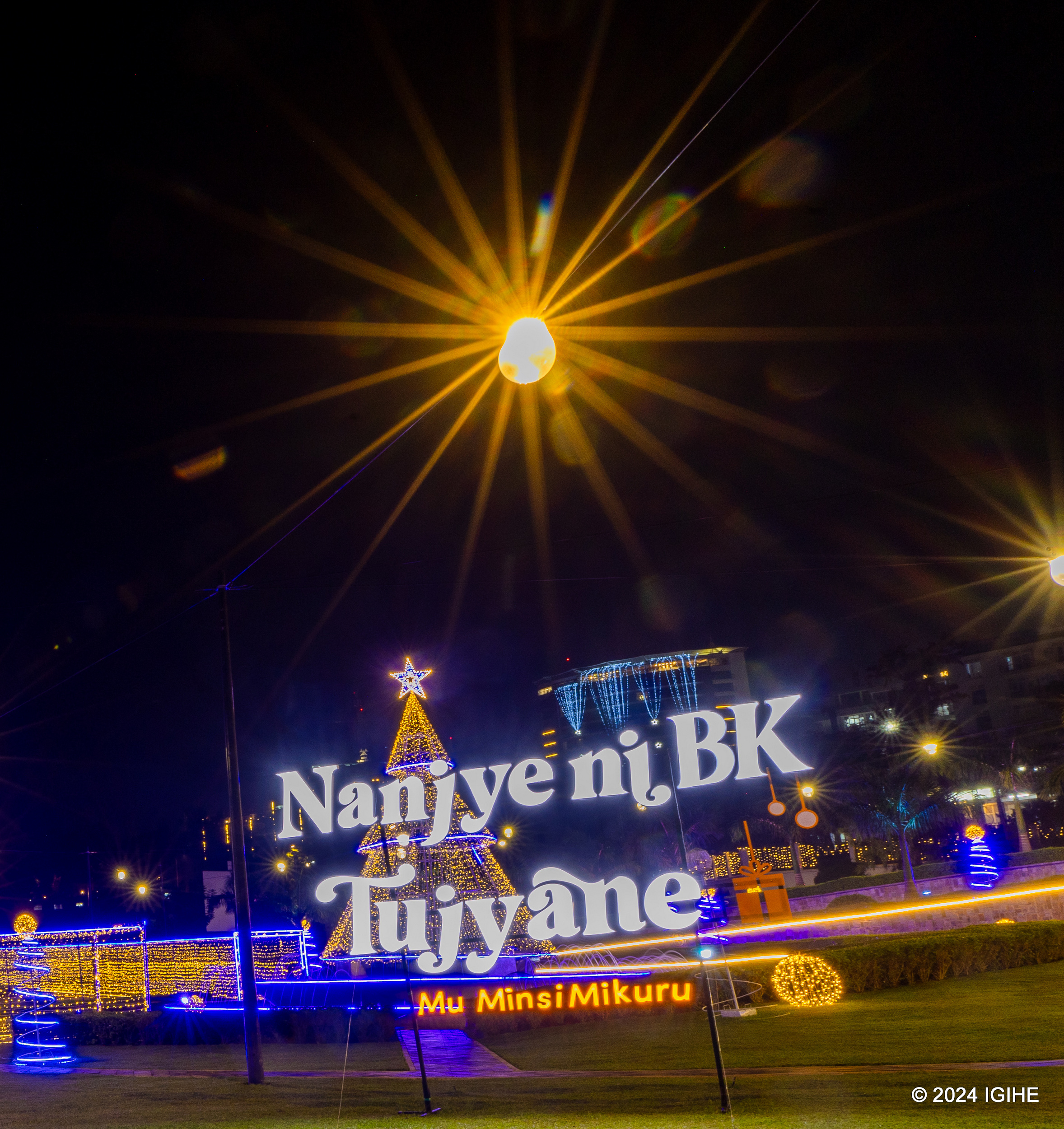 Banki ya Kigali yafatanyije n'Umujyi wa Kigali gutaka rond point nini iri rwagati mu mujyi