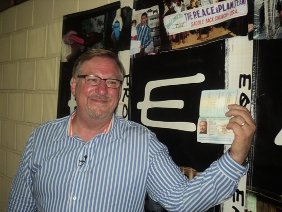 Pastor Rick Warren ati: "Ndi mu rugo nkunda u Rwanda"