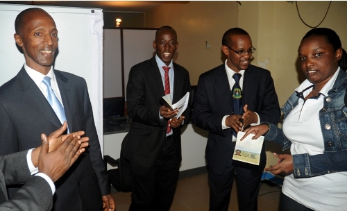 Uwanjye Larissa yishimiye urwandiko rushya yahawe