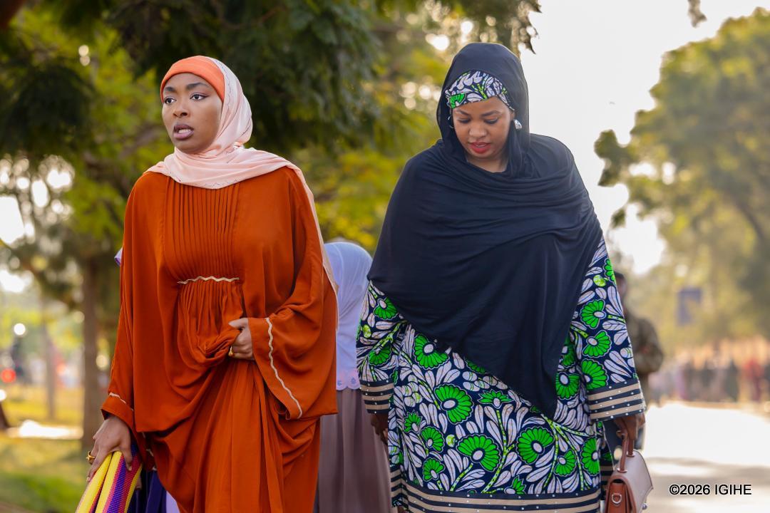 Ababyeyi bari babukereye