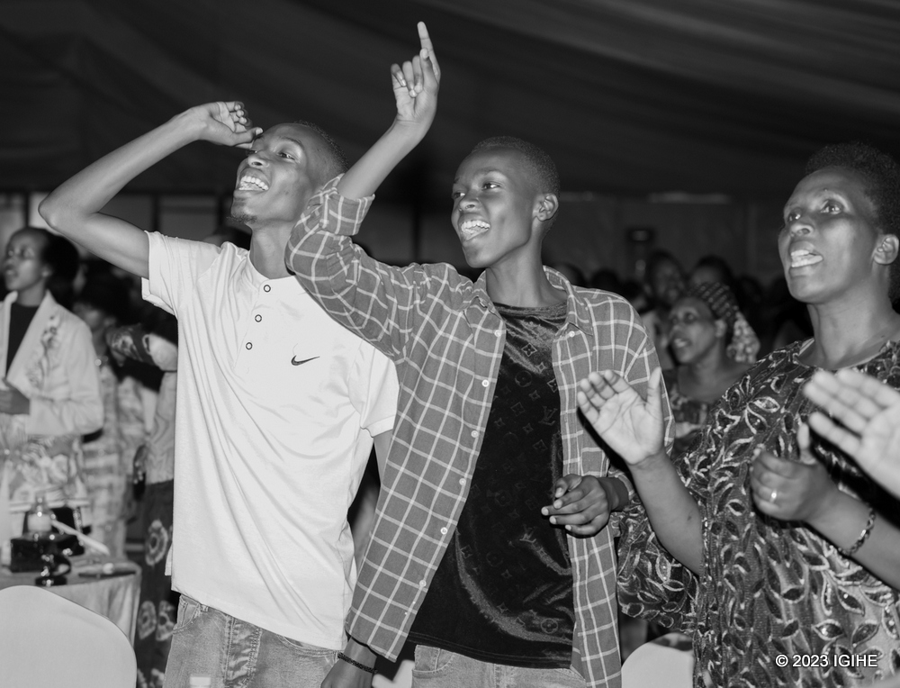 Abato n'abakuru batashye banyuzwe