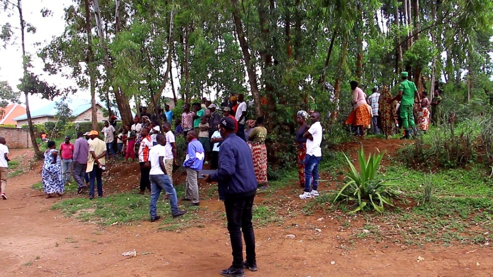 Abaturage bagize urujijo ku cyaba cyishe Uwitonze
