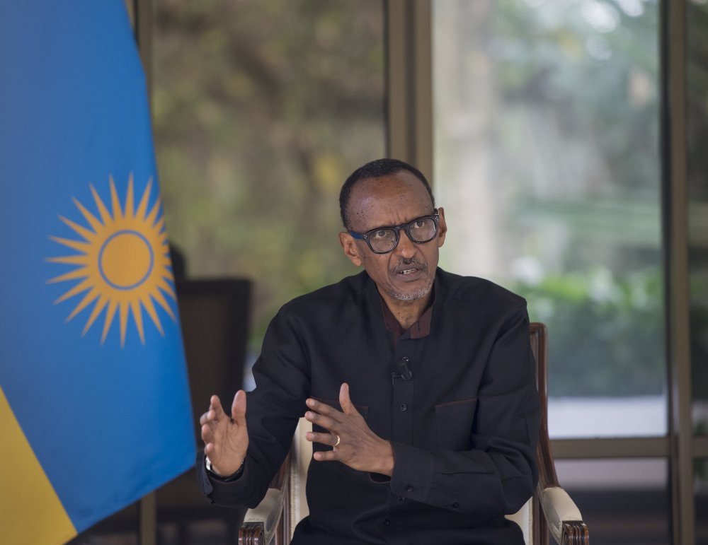 Perezida Kagame avuga ko u Rwanda ruri gushora imari mu kubaka ubushobozi bw'abantu, ubuzima, uburezi n'ibindi