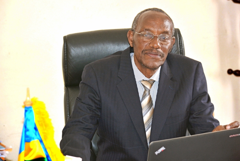 Umuyobozi w’Ishami ry’Ururimi muri RALC, Nsanzabaganwa Modeste avuga ko ubusirumu bwa mbere ari ukumenya ururimi rwawe gakondo