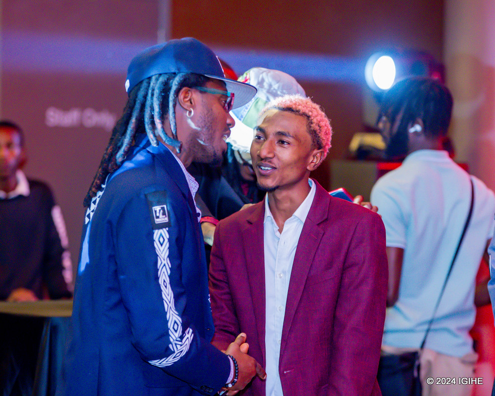 B-Threy aganira na Slum Drip