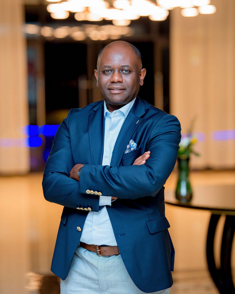 Nizeyimana Jean Bosco ari mu bashinze Mighty Engineering Co., ikigo gikora inyigo ‘design’ z’amashanyarazi akomoka ku mirasire y’izuba