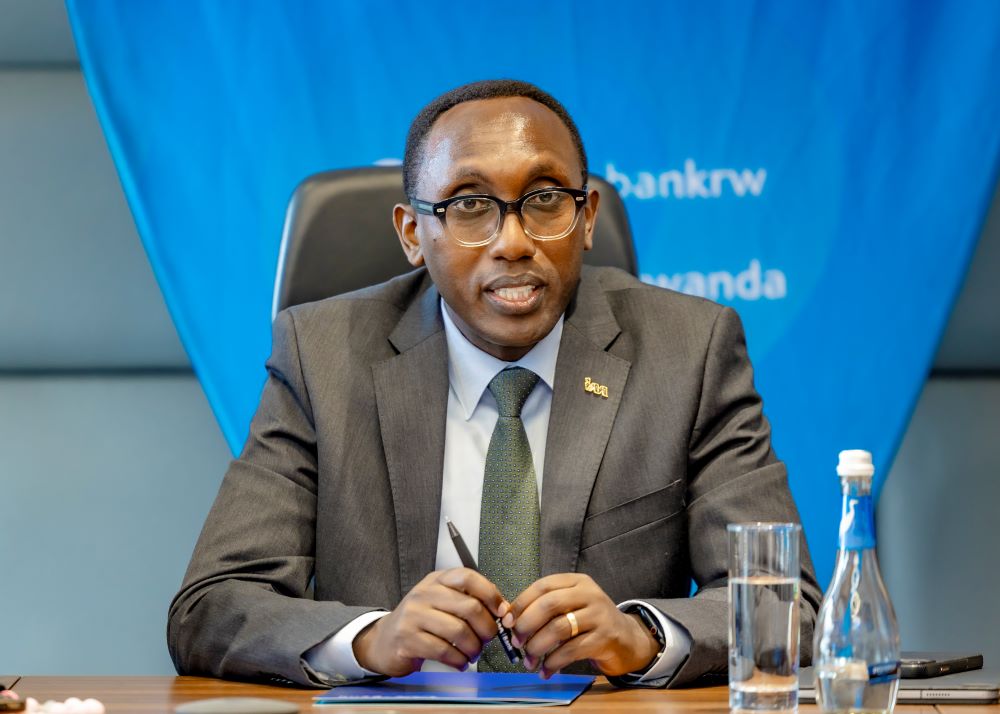 Umuyobozi Mukuru wa I&M Bank (Rwanda) PLC, Benjamin Mutimura, yavuze ko Karame Twaje Agency Banking izabafasha kugeza serivisi ku Banyarwanda bose