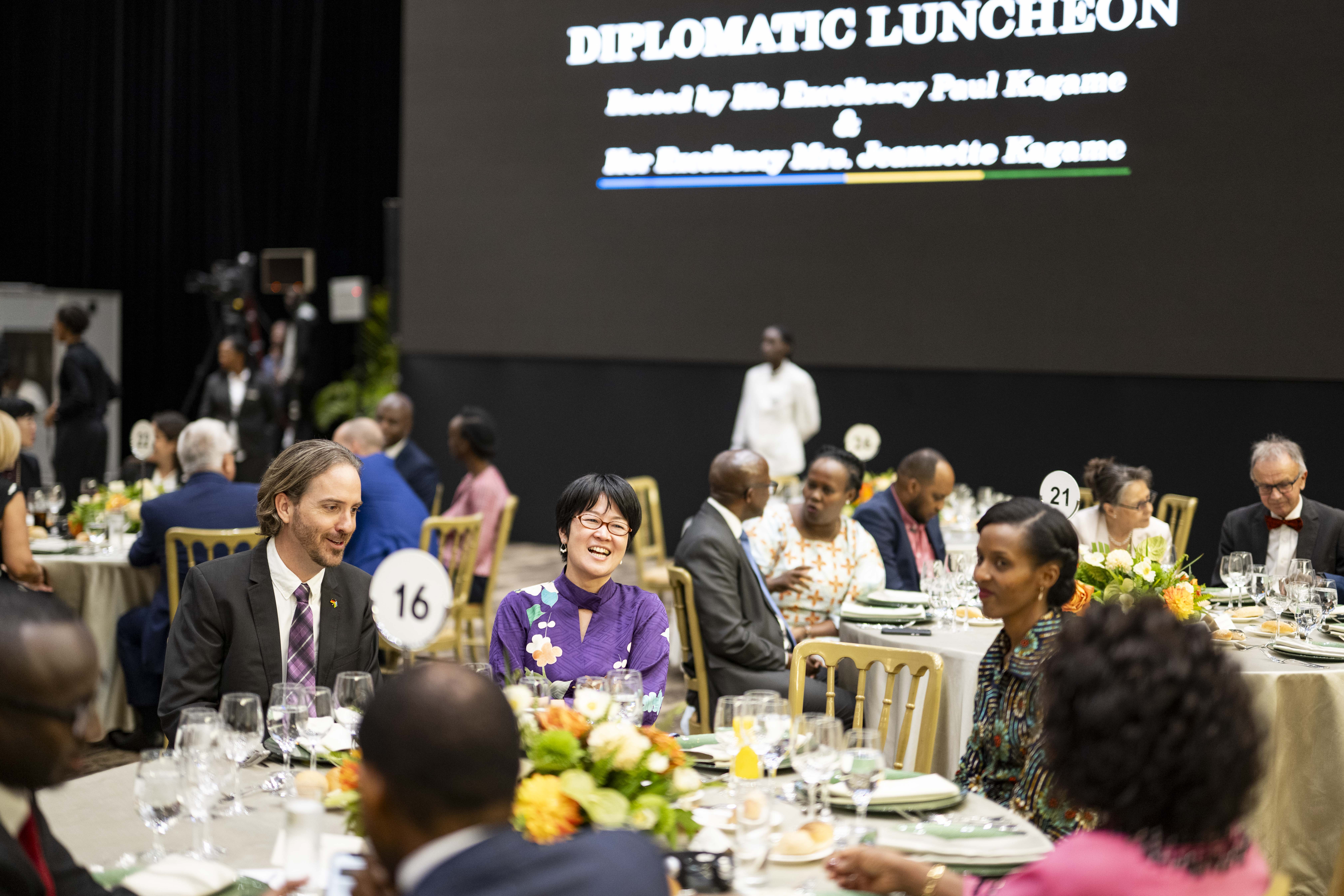 Wari umwanya mwiza wo kwinjiza aba badipolomate mu mwaka mushya wa 2025