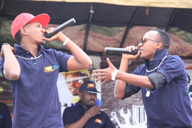 Dream Boys si ubwa mbere baririmbira i Musanze. Aha bari mu gikorwa cyo gushakisha abanyeshuri baziga mu ishuri rya muzika.