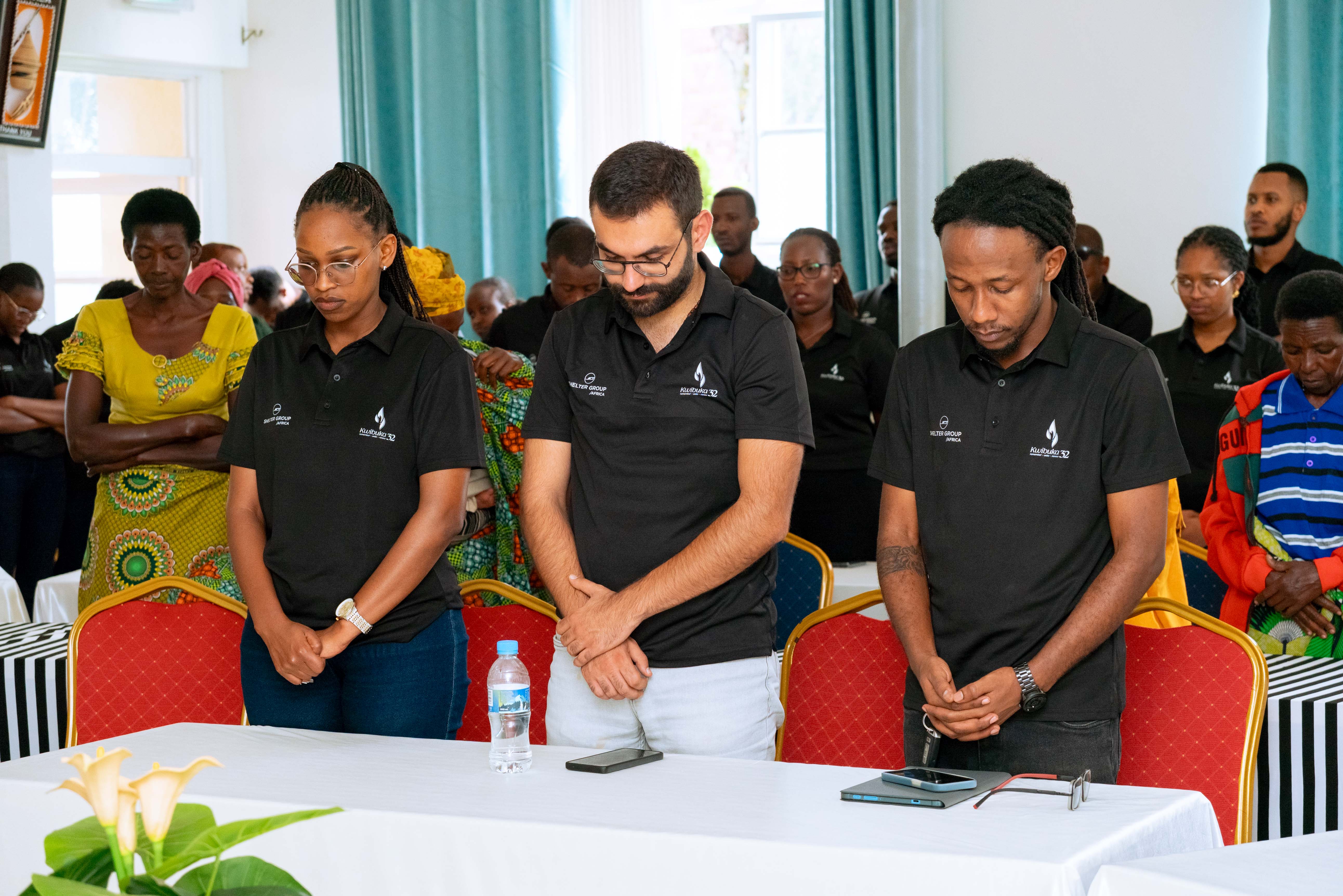 Bafashe umunota wo kwibuka abazize Jenoside