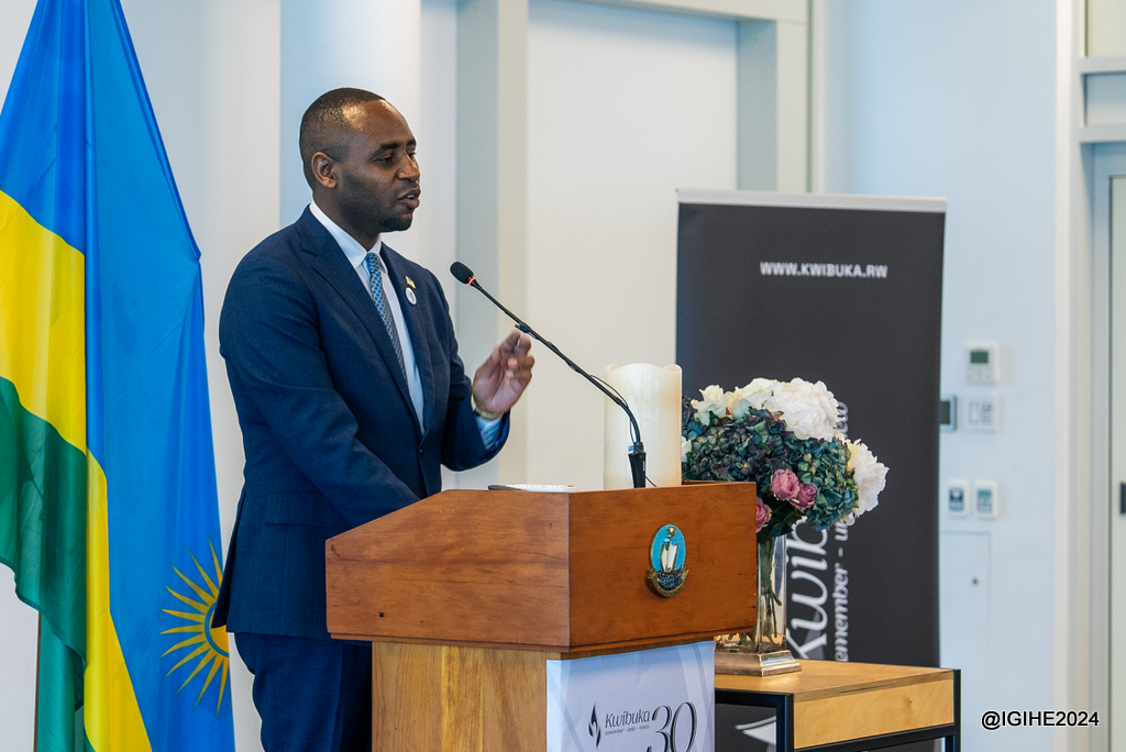 Ambasaderi w’u Rwanda muri Novelle Zélande Jean de Dieu Uwihanganye yashimiye abifatanyije n'Abanyarwanda kwibuka Jenoside Yakorewe Abatutsi