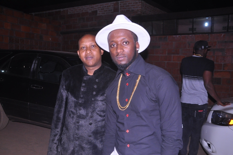Muyoboke na Safi(inshuti magara za Riderman) batashye ubu bukwe