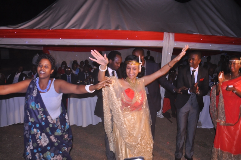 Babyinaga bagira bati "ibi bintu ni Yezu wabikoze turanezerewe!"