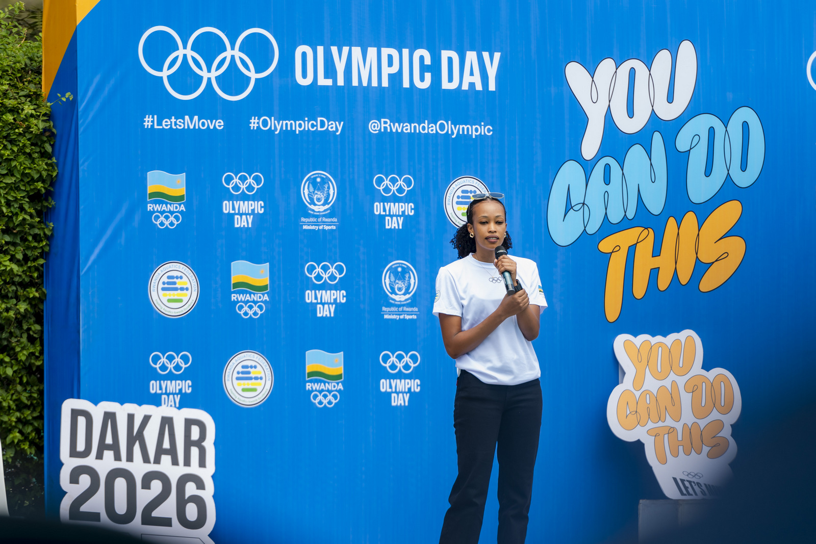 Kapiteni w'Ikipe y'Igihugu ya Volleyball mu Bagore, Munezero Valentine, wanahagarariye u Rwanda mu mukino wa Beach Volleyball mu Mikino Olempike y'Urubyiruko yabereye i Buenos Aires muri Argentine mu 2018, ari mu baganirije abakinnyi bitabiriye iki gikorwa cyo kwizihiza Umunsi Mpuzamahanga Olempike