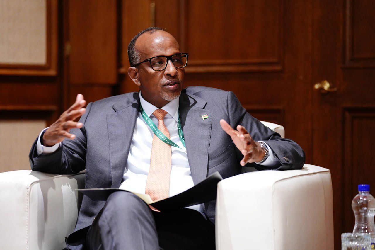 Minisitiri Aden Duale yahamijwe icyaha cyo gusuzugura urukiko, akaba akatirwa kuri uyu wa 23 Kamena
