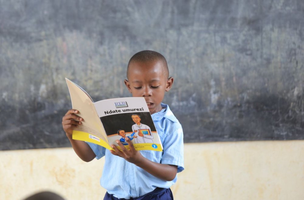 Abashakashatsi bagaragaje ko imbaraga mu kwigisha Ikinyarwanda zikwiriye guhera mu mashuri yo hasi
