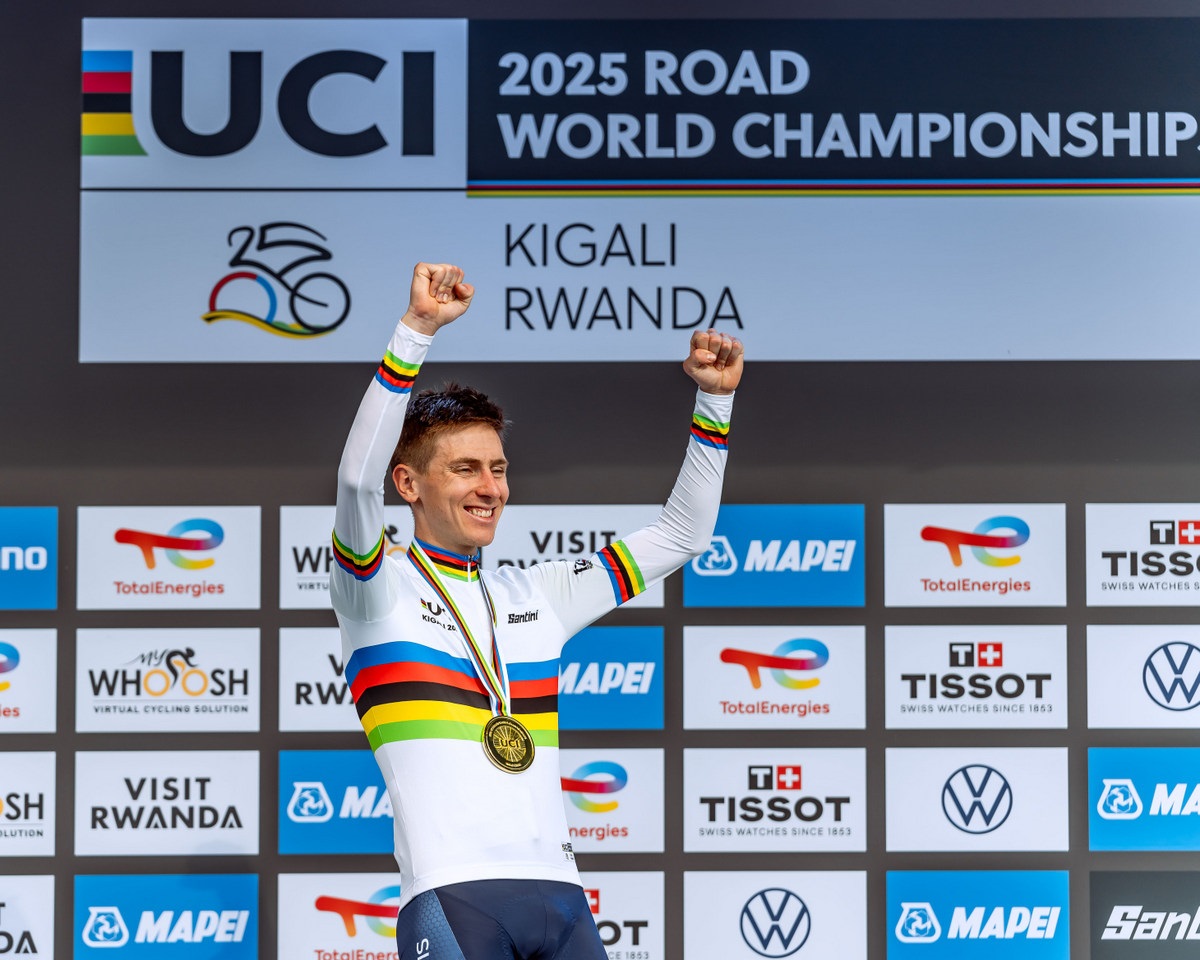Tadej Pogačar yegukanye Shampiyona y'Isi y'Amagare yabereye i Kigali