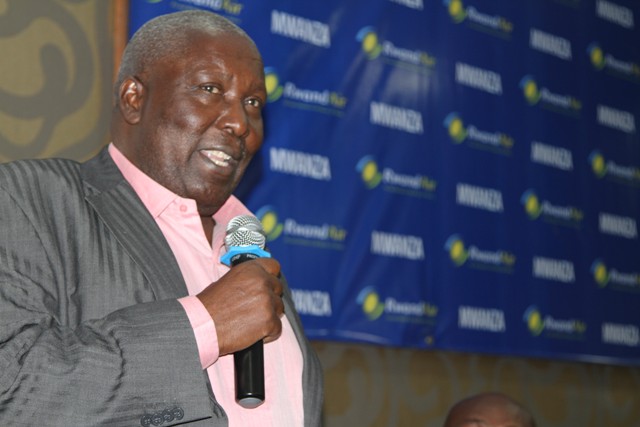 Christopher Gachuma yishimiye bikomeye ingendo za Rwandair i Mwanza