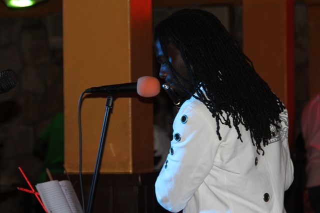 Herbert Rock umuyobozi w'iri tsinda, umuhanga mu gucuranga umwirongi.