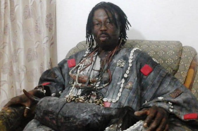 Umupfumu wo muri Ghana, Akwaku Bonsam, yahize guteza imvune Harry Kane