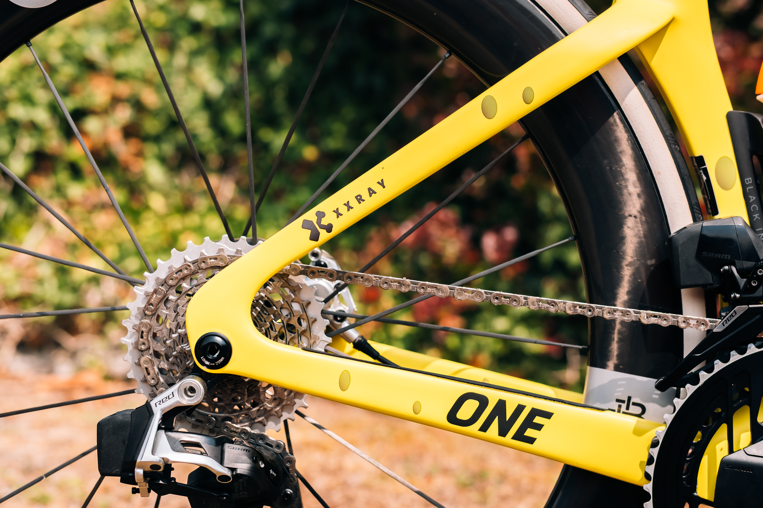 Factor ONE SpongeBob SquarePants Edition ni igare ryihuta ku muvuduko wo hejuru