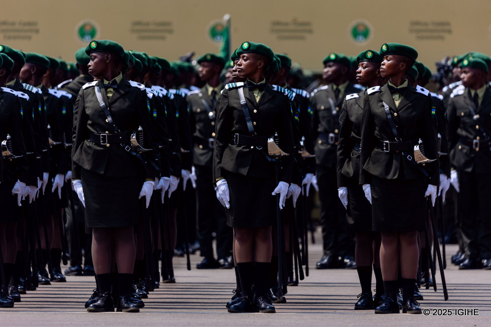 Abakobwa binjiye mu ngabo z'u Rwanda ni 117