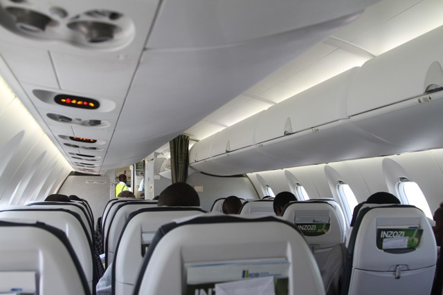 Imbere mu ndege za Rwandair habereye ijisho
